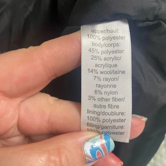 Maurices Size Medium Red Black Buffalo Check Flannel Vest Green Quilted Accent - Picture 6 of 6